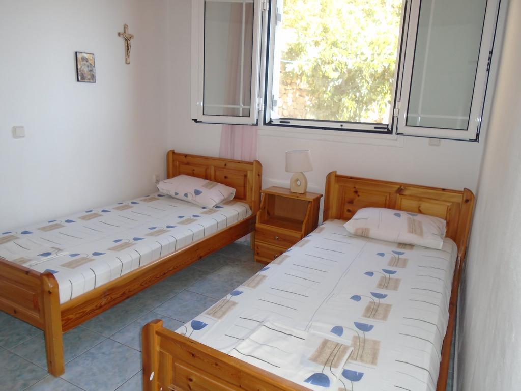 Giota & Antonia Apartments Koroni  Bilik gambar