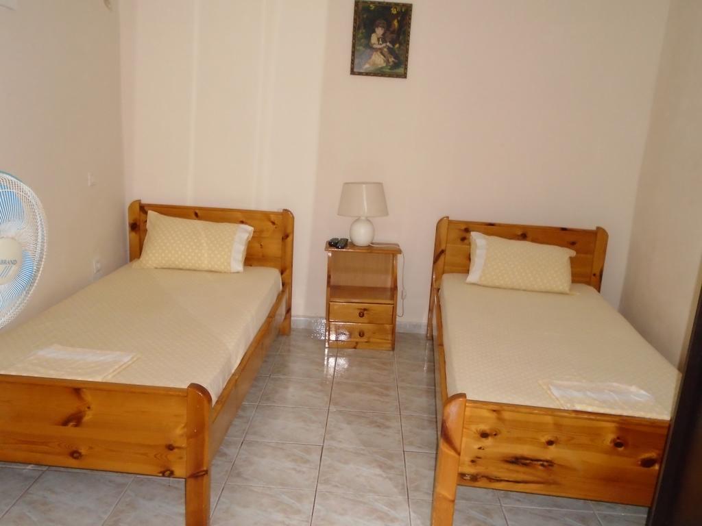 Giota & Antonia Apartments Koroni  Bilik gambar