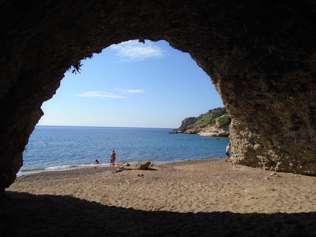 Giota & Antonia Apartments Koroni  Bilik gambar